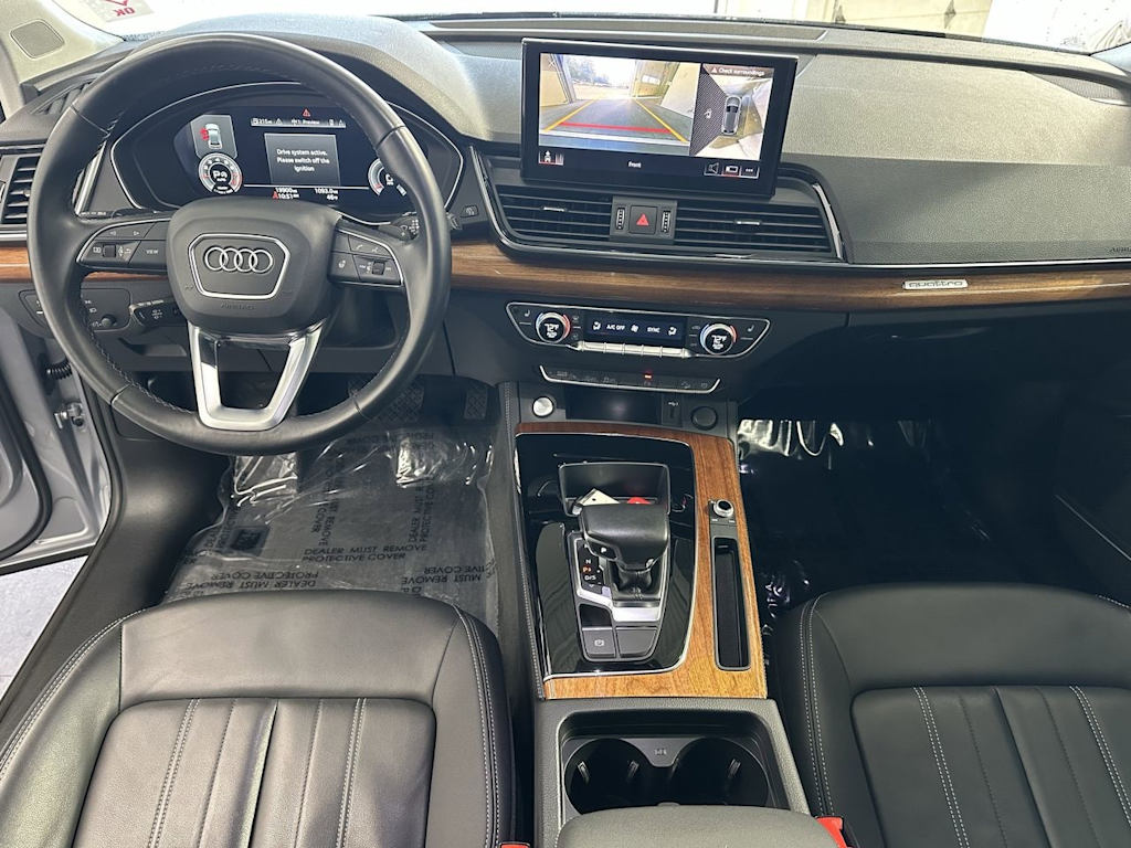 Thumbnail: 2023 Audi Q5 - 9