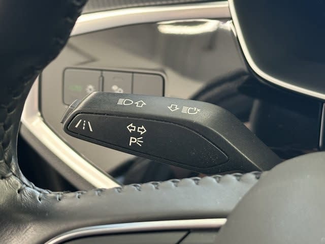 2020 Audi Q3 Premium Plus 17
