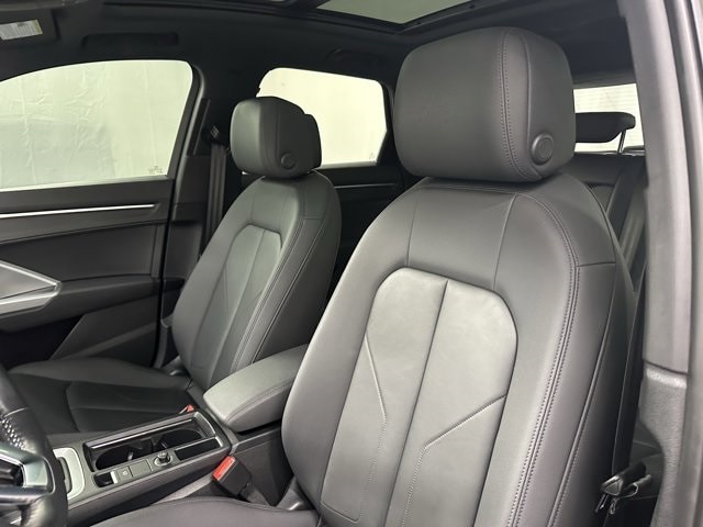 2020 Audi Q3 Premium Plus 10