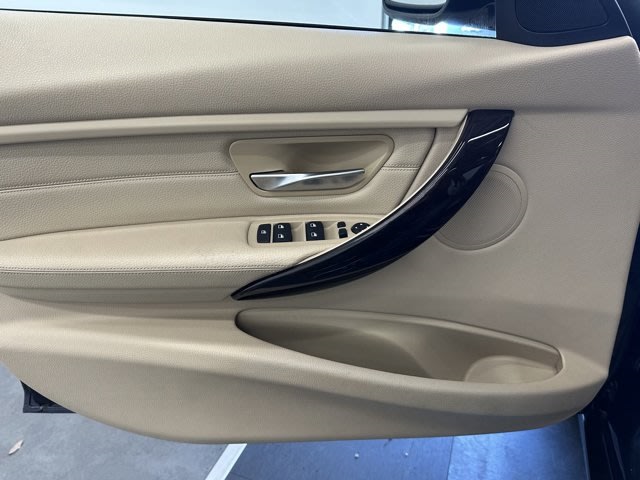 2015 BMW 3 Series 328xi 19