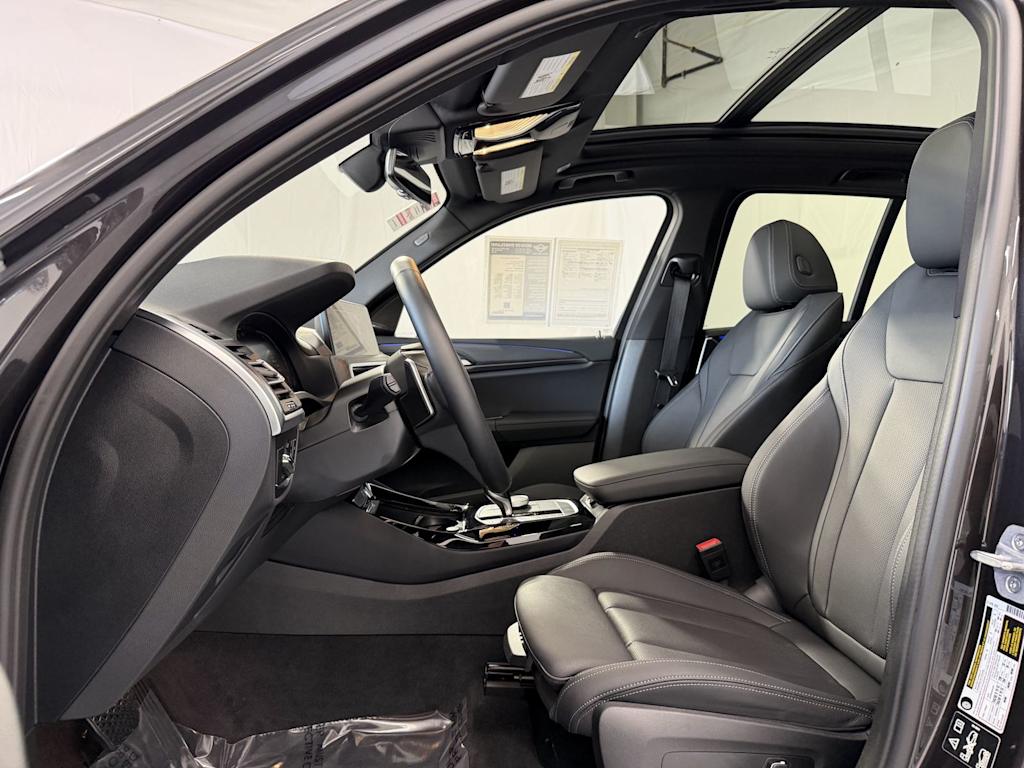 Thumbnail: 2024 BMW X3 - 8