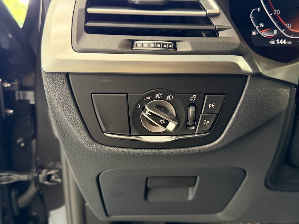 Thumbnail: 2024 BMW X3 - 21