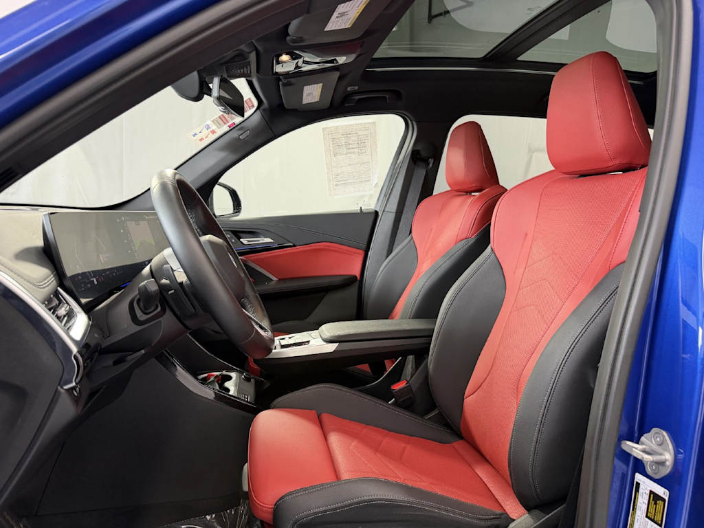 Thumbnail: 2023 BMW X1 - 9