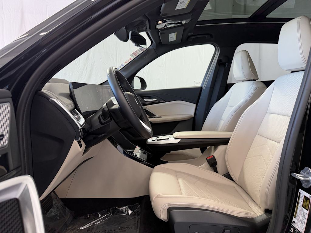 Thumbnail: 2025 BMW X1 - 10