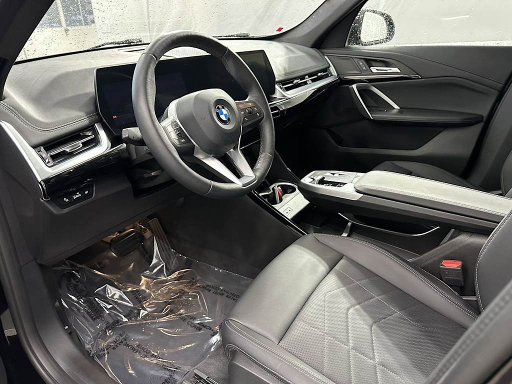 Thumbnail: 2025 BMW X1 - 2