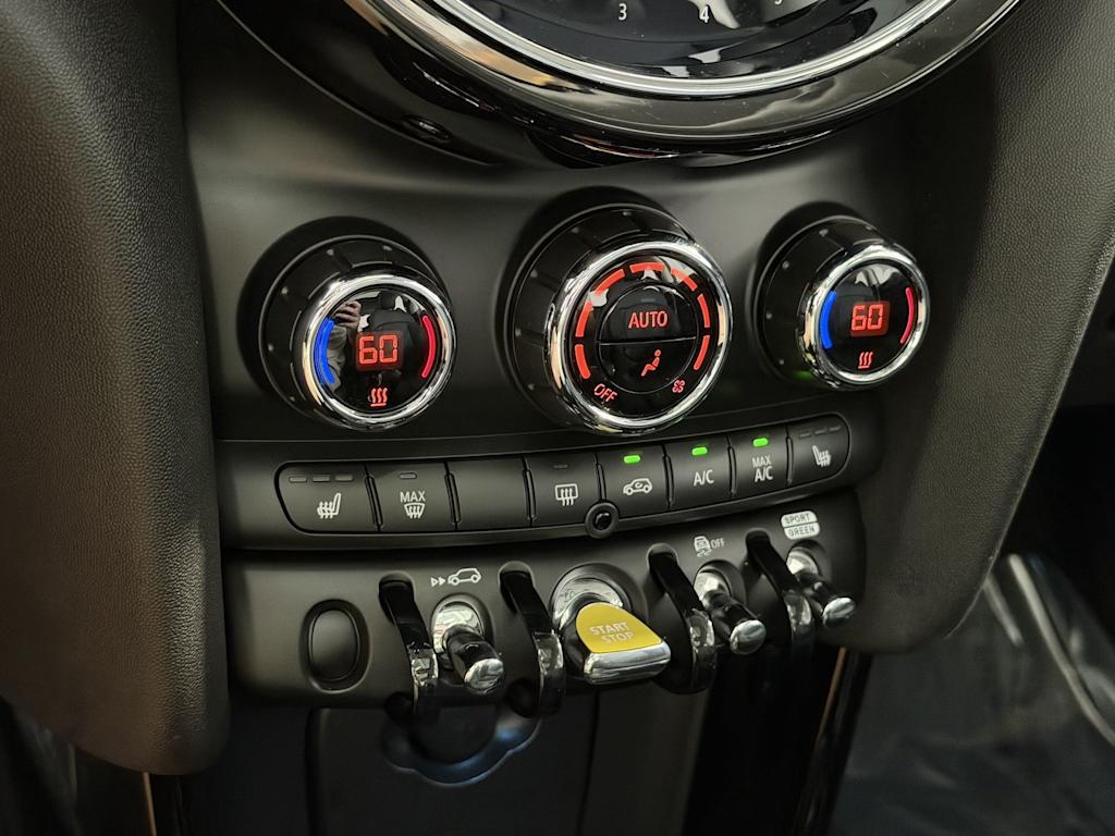 Thumbnail: 2024 MINI Cooper - 22