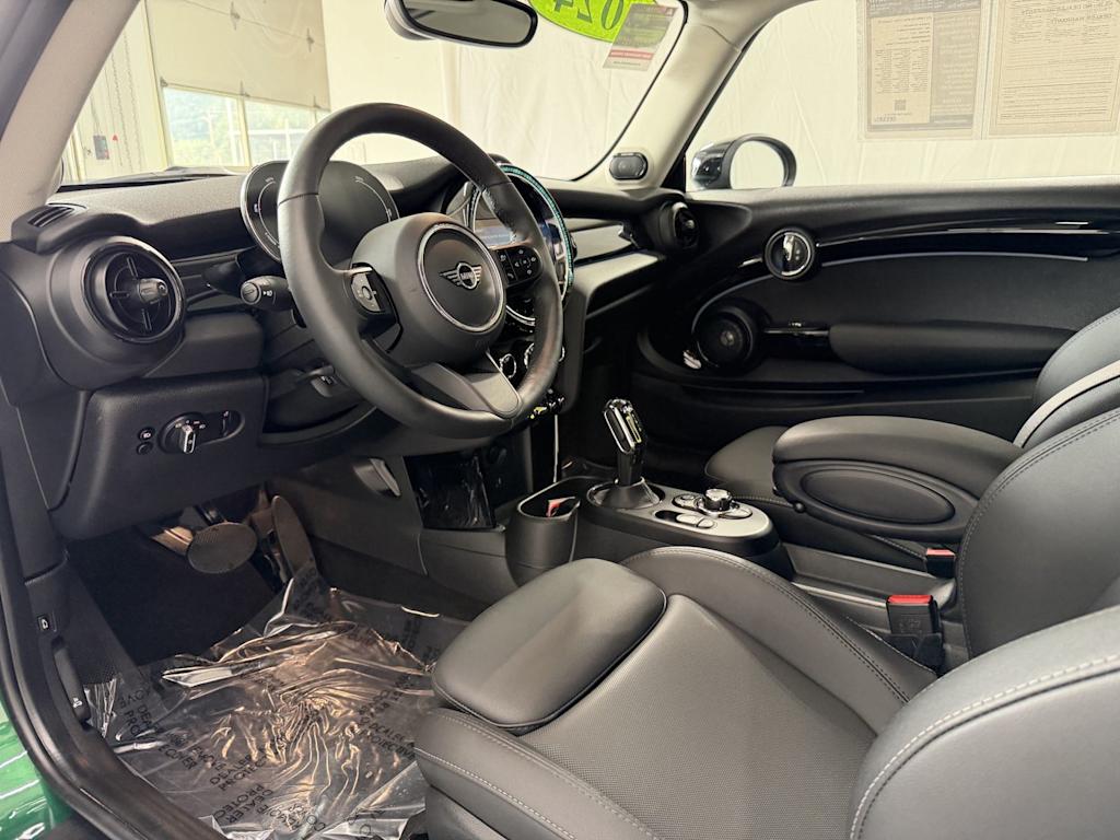Thumbnail: 2024 MINI Cooper - 2