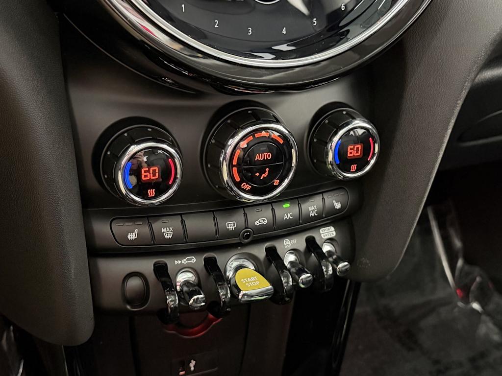Thumbnail: 2024 MINI Cooper - 25