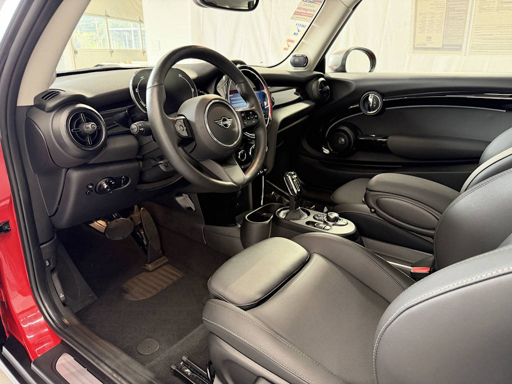 Thumbnail: 2024 MINI Cooper - 2