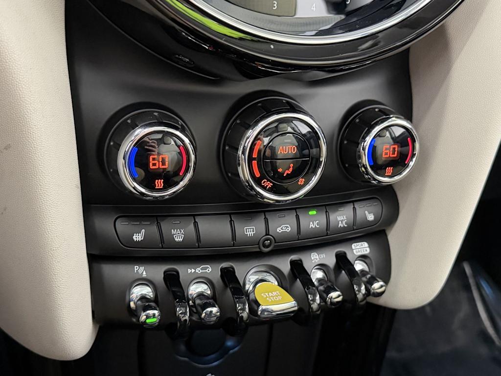 Thumbnail: 2024 MINI Cooper - 24