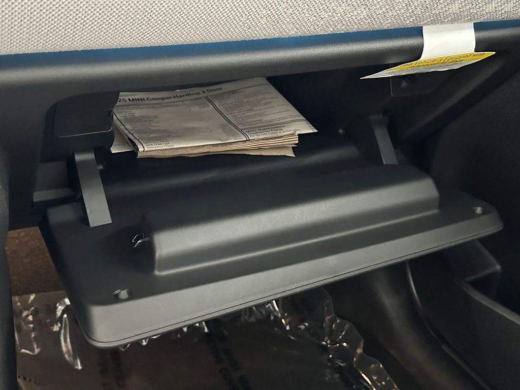 Thumbnail: 2025 MINI Cooper - 24