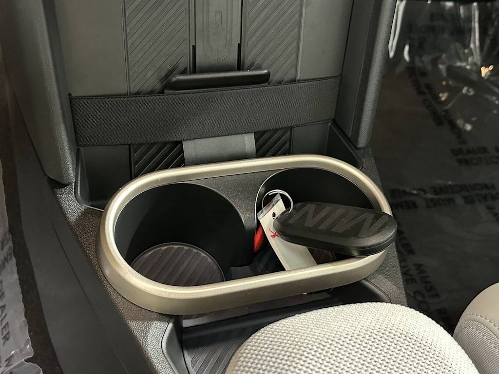 Thumbnail: 2025 MINI Cooper - 14