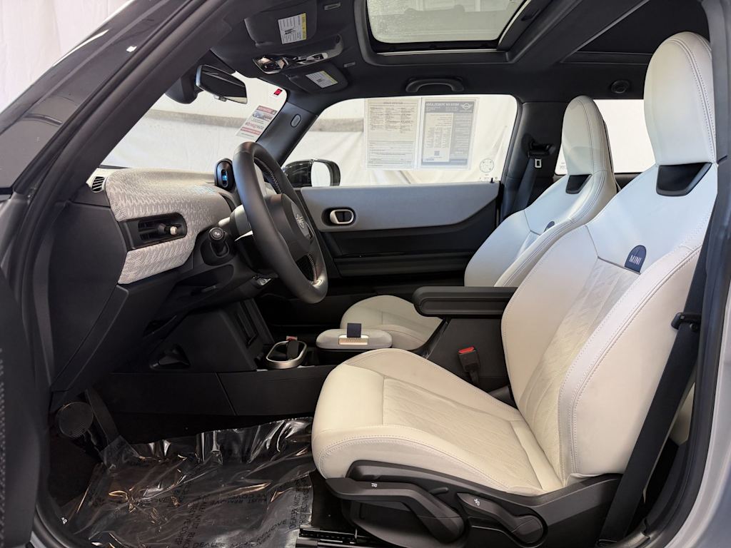 Thumbnail: 2025 MINI Cooper - 8