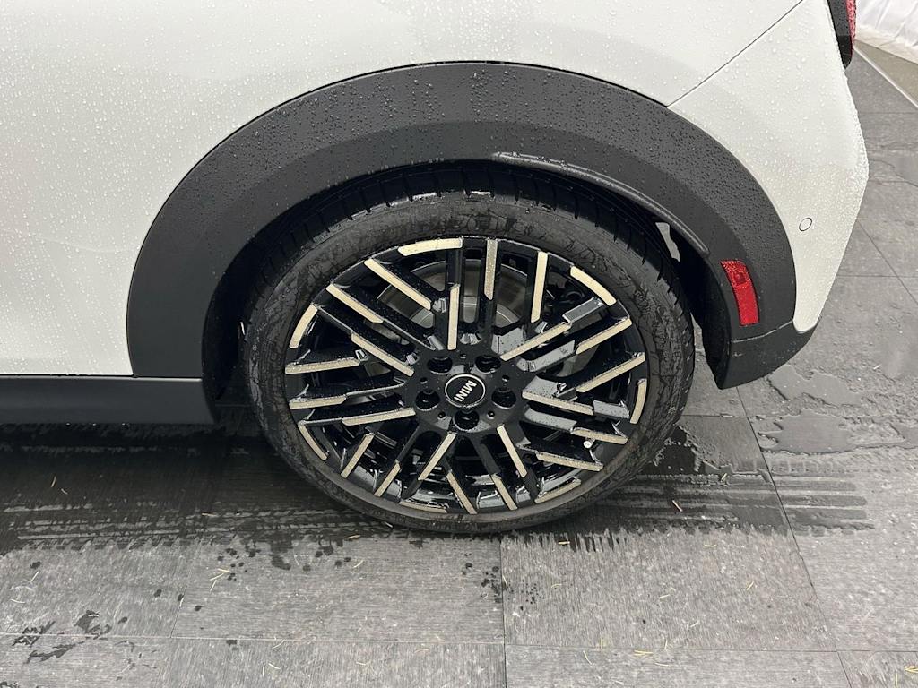 Thumbnail: 2025 MINI Cooper - 7