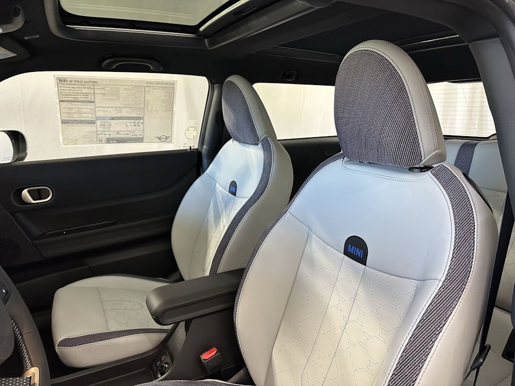 Thumbnail: 2026 MINI Cooper - 11