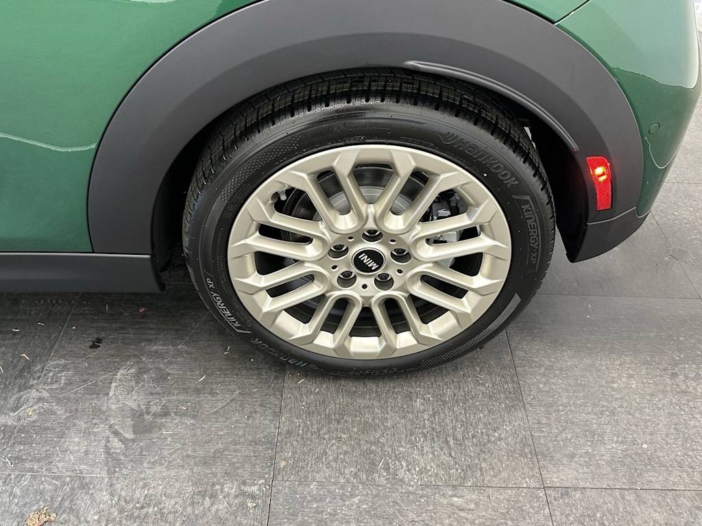 Thumbnail: 2026 MINI Cooper - 8