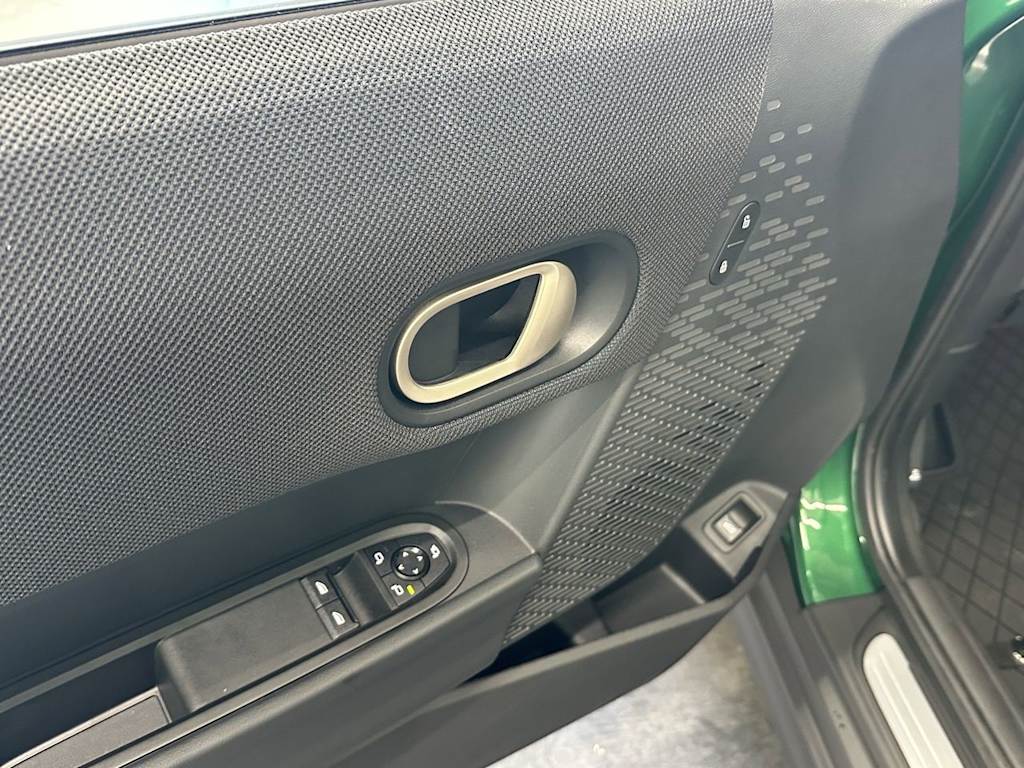 Thumbnail: 2026 MINI Cooper - 18