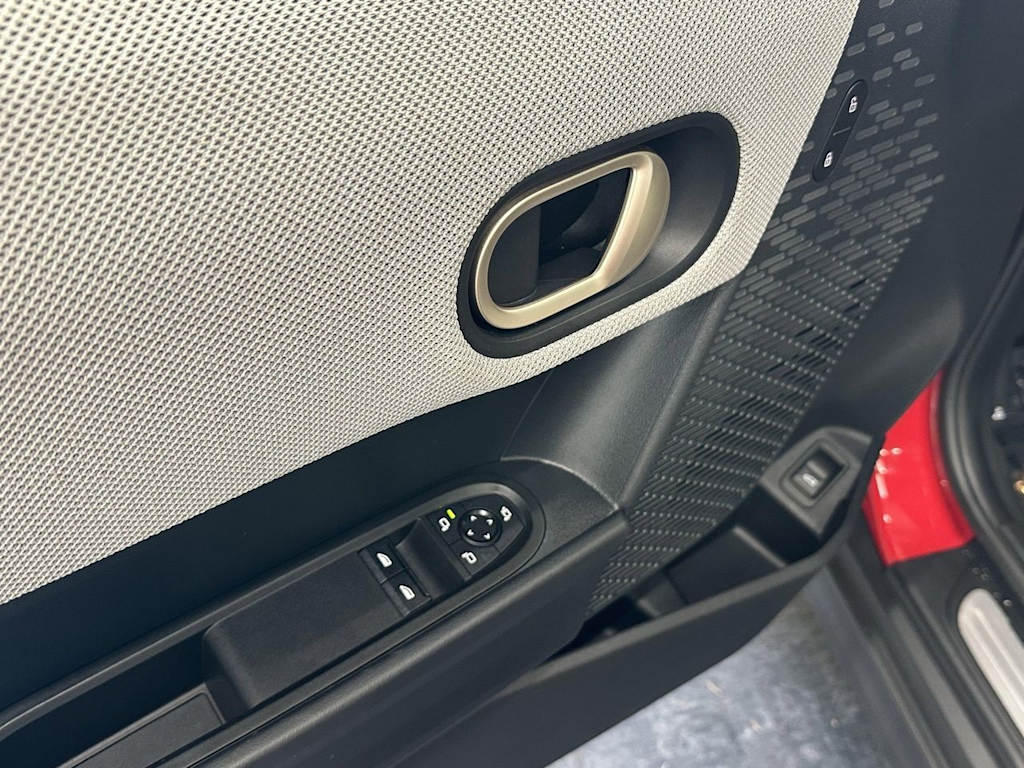 Thumbnail: 2025 MINI Cooper - 16