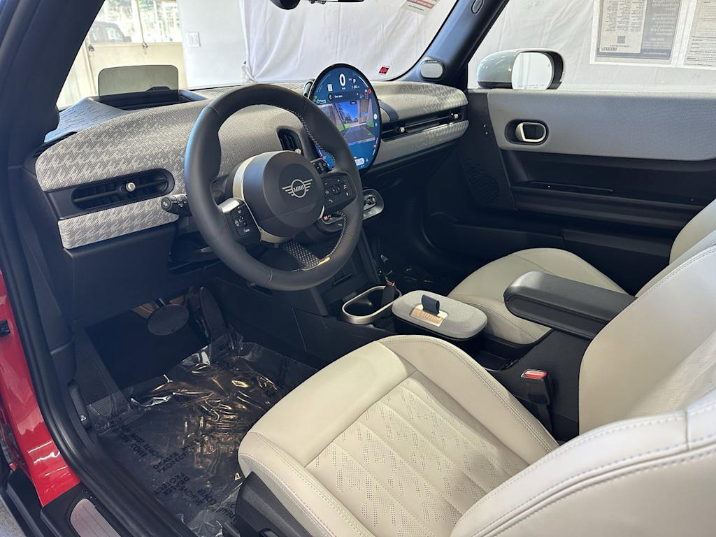 Thumbnail: 2025 MINI Cooper - 2