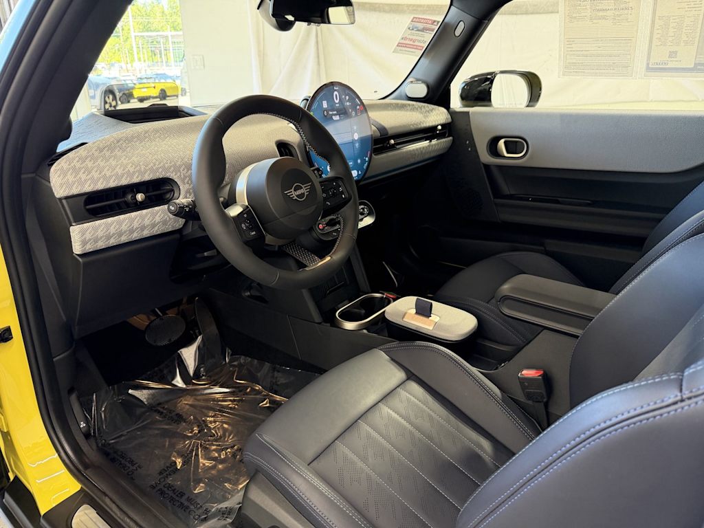 Thumbnail: 2025 MINI Cooper - 2