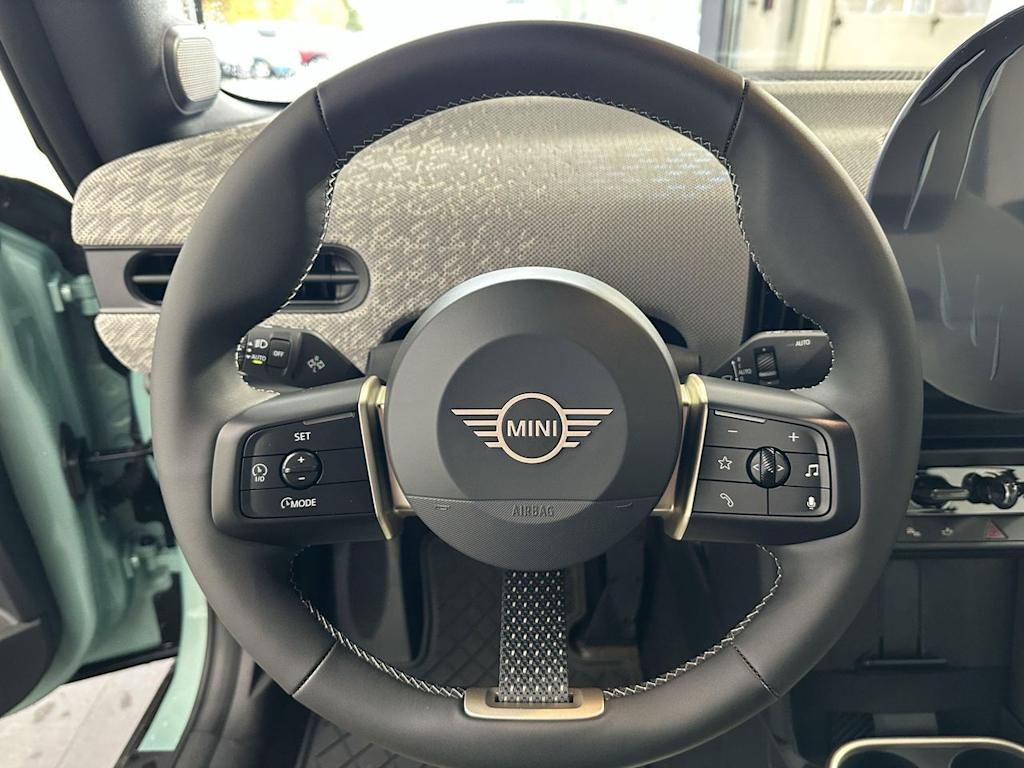 Thumbnail: 2026 MINI Cooper - 10