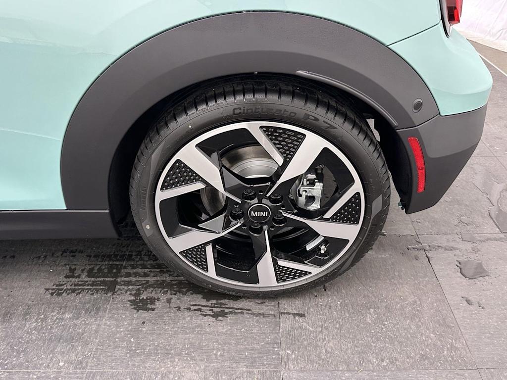 Thumbnail: 2026 MINI Cooper - 8