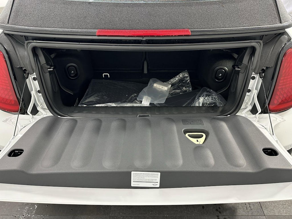 Thumbnail: 2026 MINI Cooper - 8