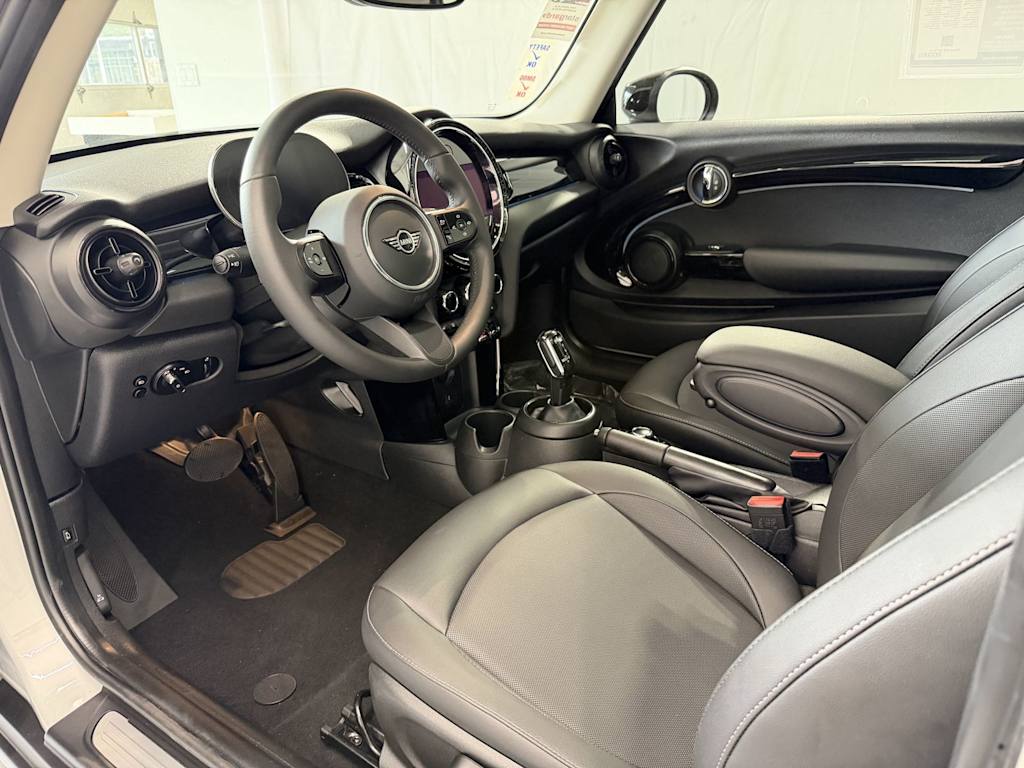 Thumbnail: 2023 MINI Cooper - 2