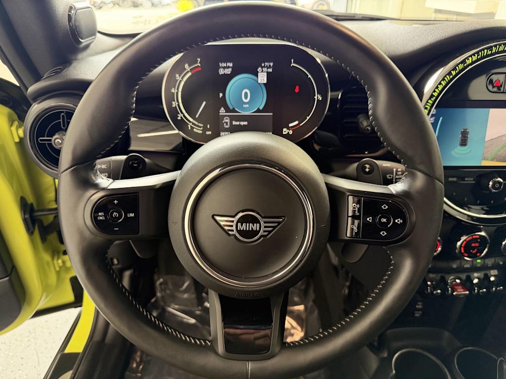 Thumbnail: 2022 MINI Cooper - 8
