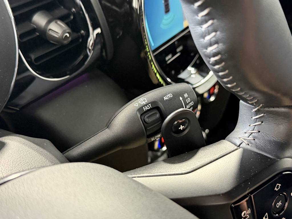 Thumbnail: 2022 MINI Cooper - 19
