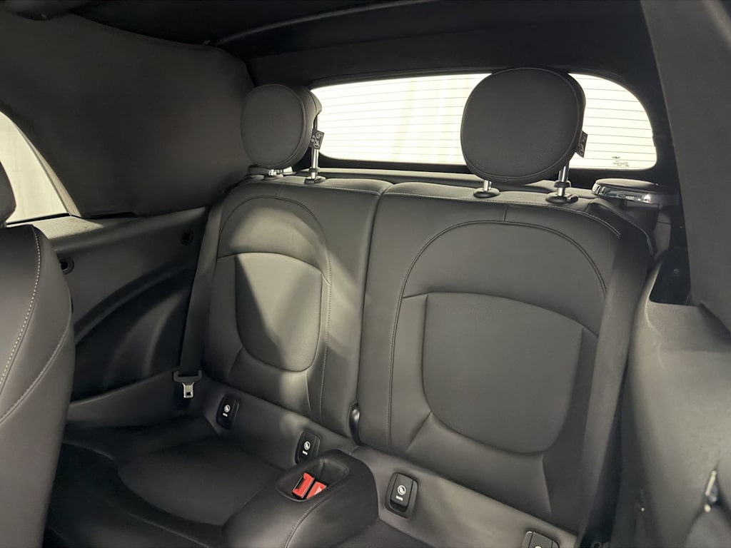Thumbnail: 2024 MINI Cooper - 11
