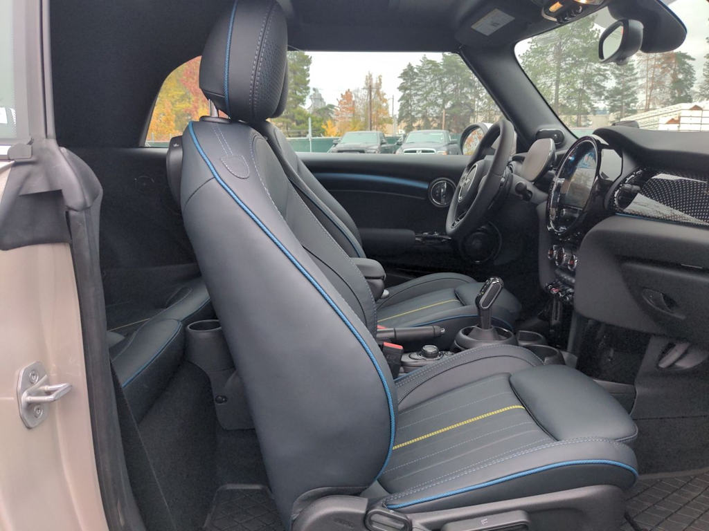 Thumbnail: 2023 MINI Cooper - 26