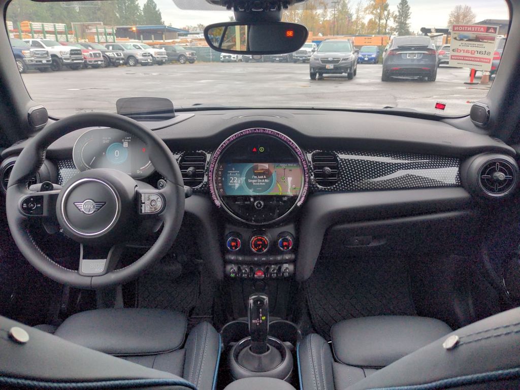 Thumbnail: 2023 MINI Cooper - 10