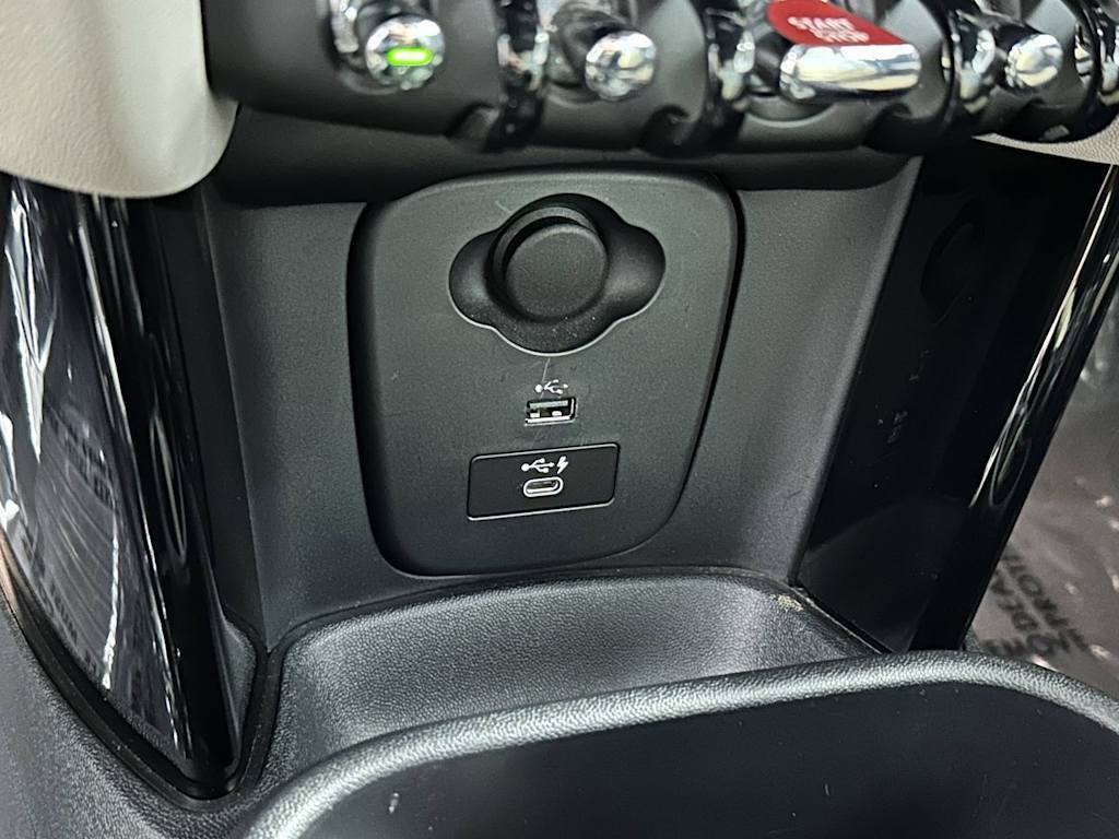 Thumbnail: 2022 MINI Cooper - 15