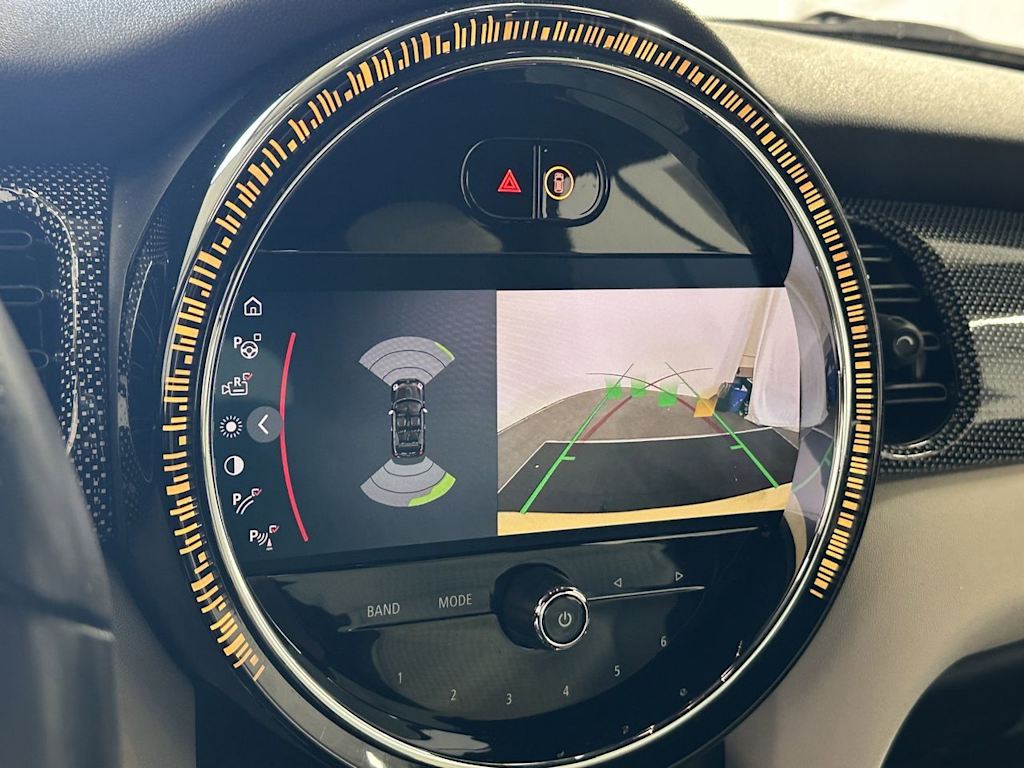 Thumbnail: 2022 MINI Cooper - 12