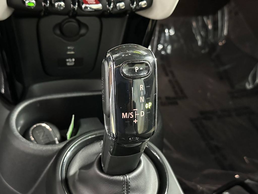 Thumbnail: 2022 MINI Cooper - 23