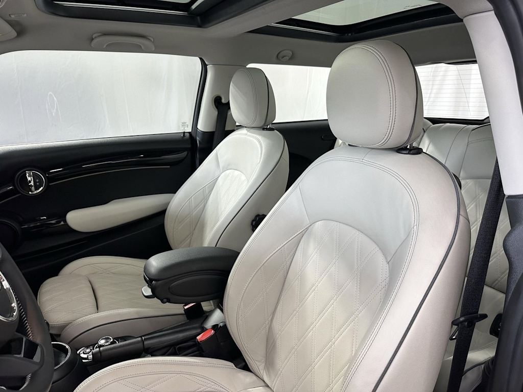 Thumbnail: 2023 MINI Cooper - 10