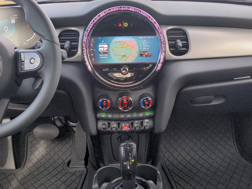 Thumbnail: 2023 MINI Cooper Hardtop - 16