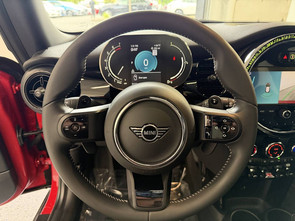 Thumbnail: 2023 MINI Cooper - 8