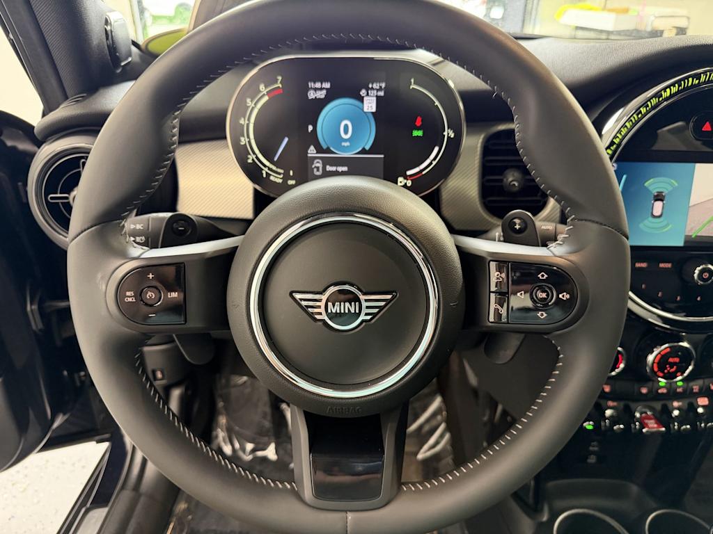 Thumbnail: 2024 MINI Cooper - 7