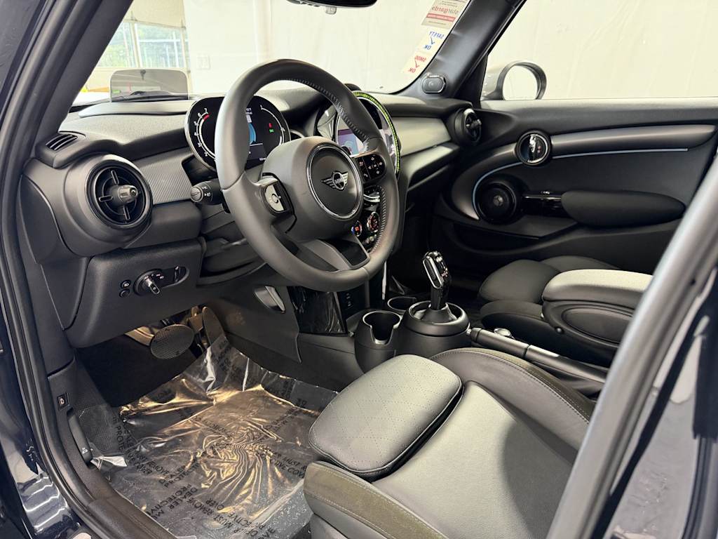 Thumbnail: 2024 MINI Cooper - 2