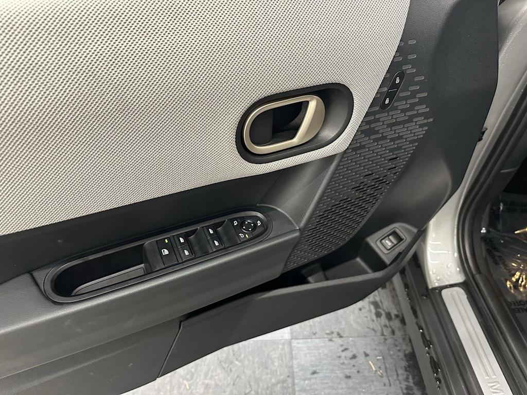 Thumbnail: 2025 MINI Cooper - 19