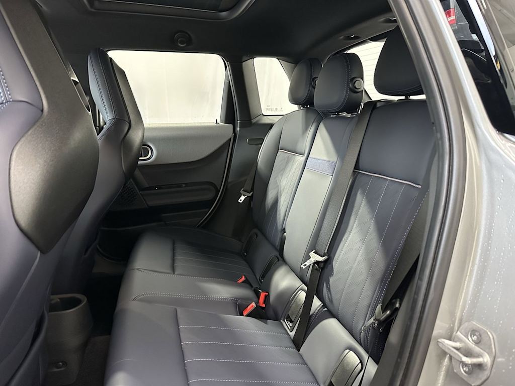 Thumbnail: 2025 MINI Cooper - 11