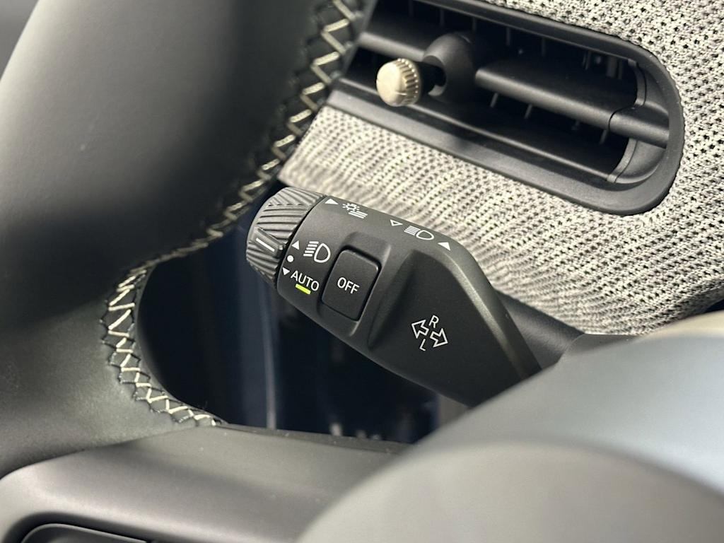 Thumbnail: 2026 MINI Cooper - 17