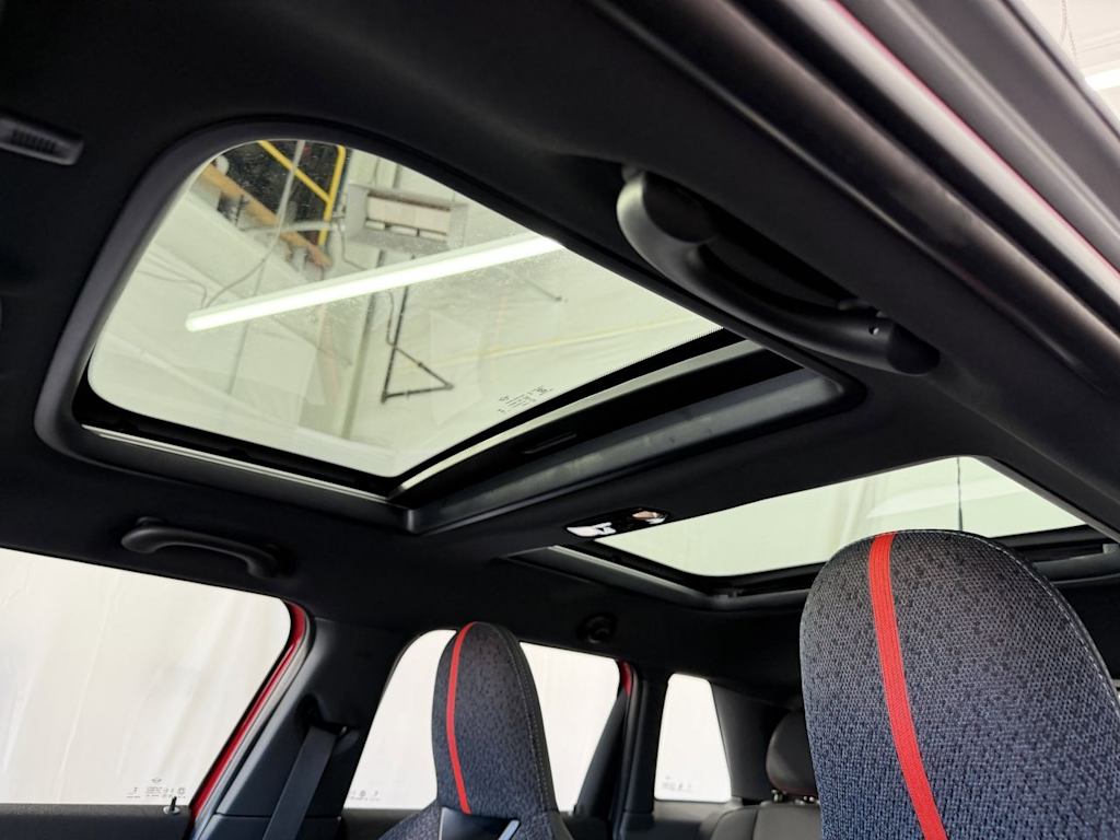 Thumbnail: 2026 MINI Cooper - 18