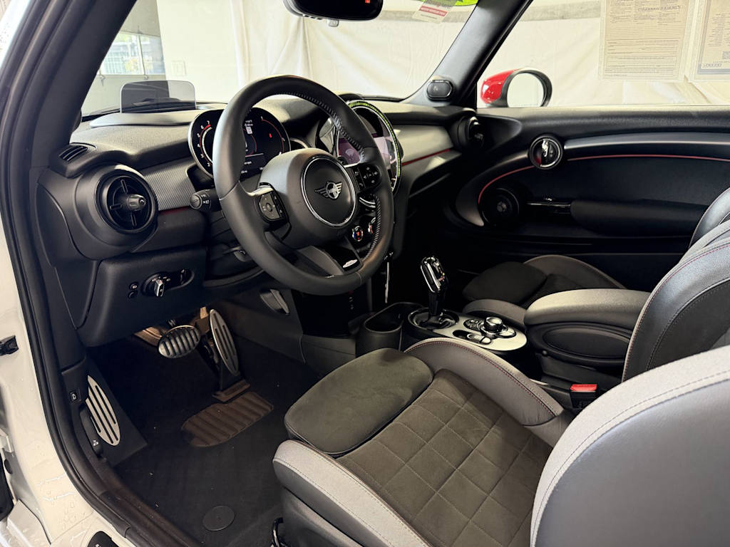 Thumbnail: 2023 MINI Cooper - 2