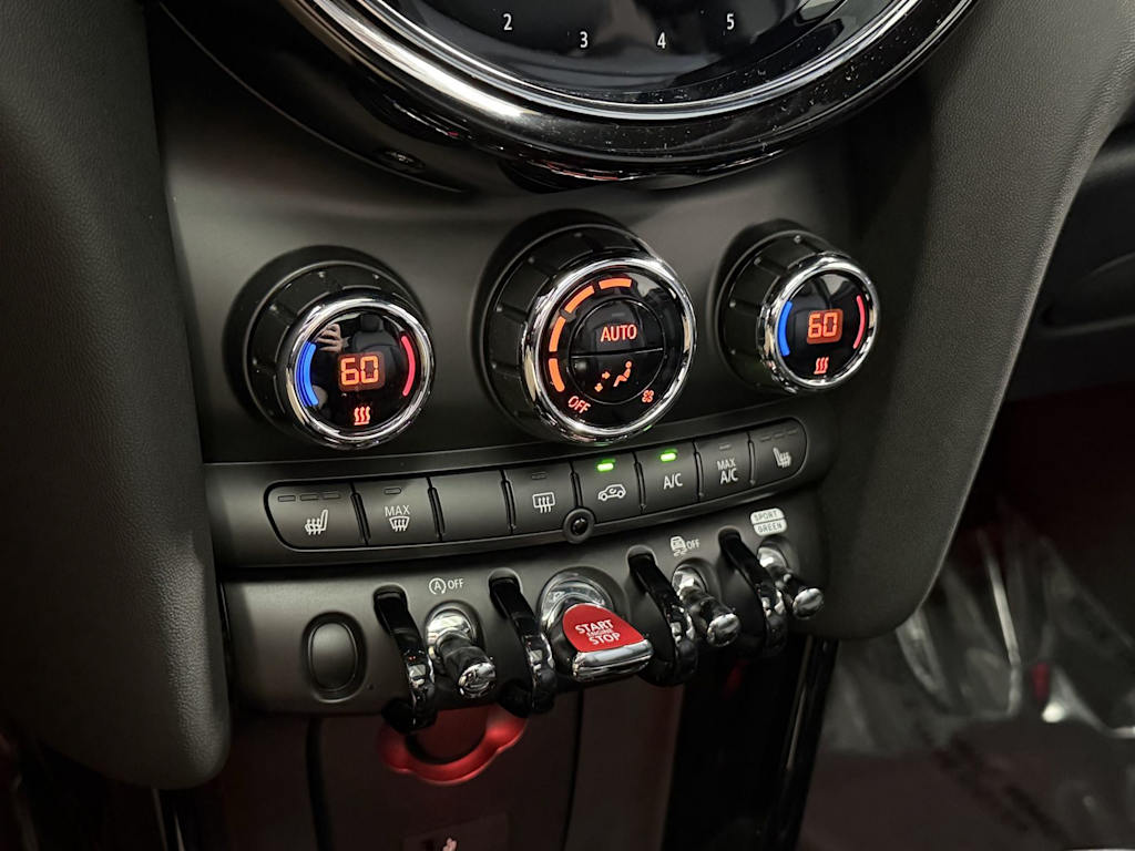 Thumbnail: 2023 MINI Cooper - 21
