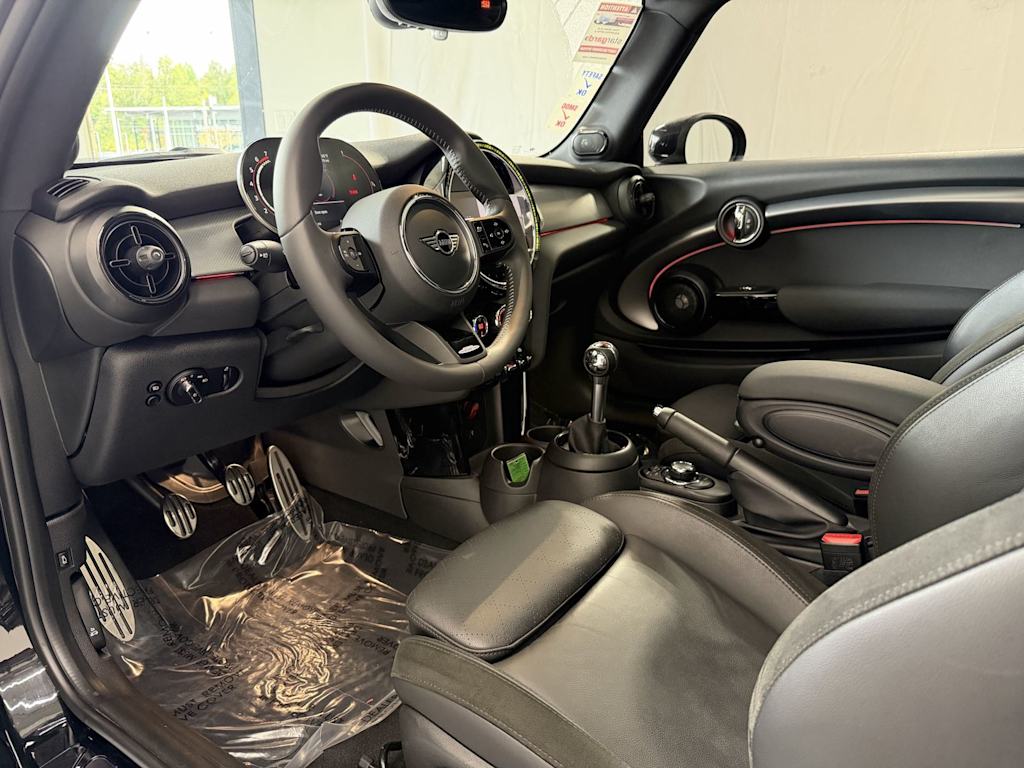Thumbnail: 2023 MINI Cooper - 2