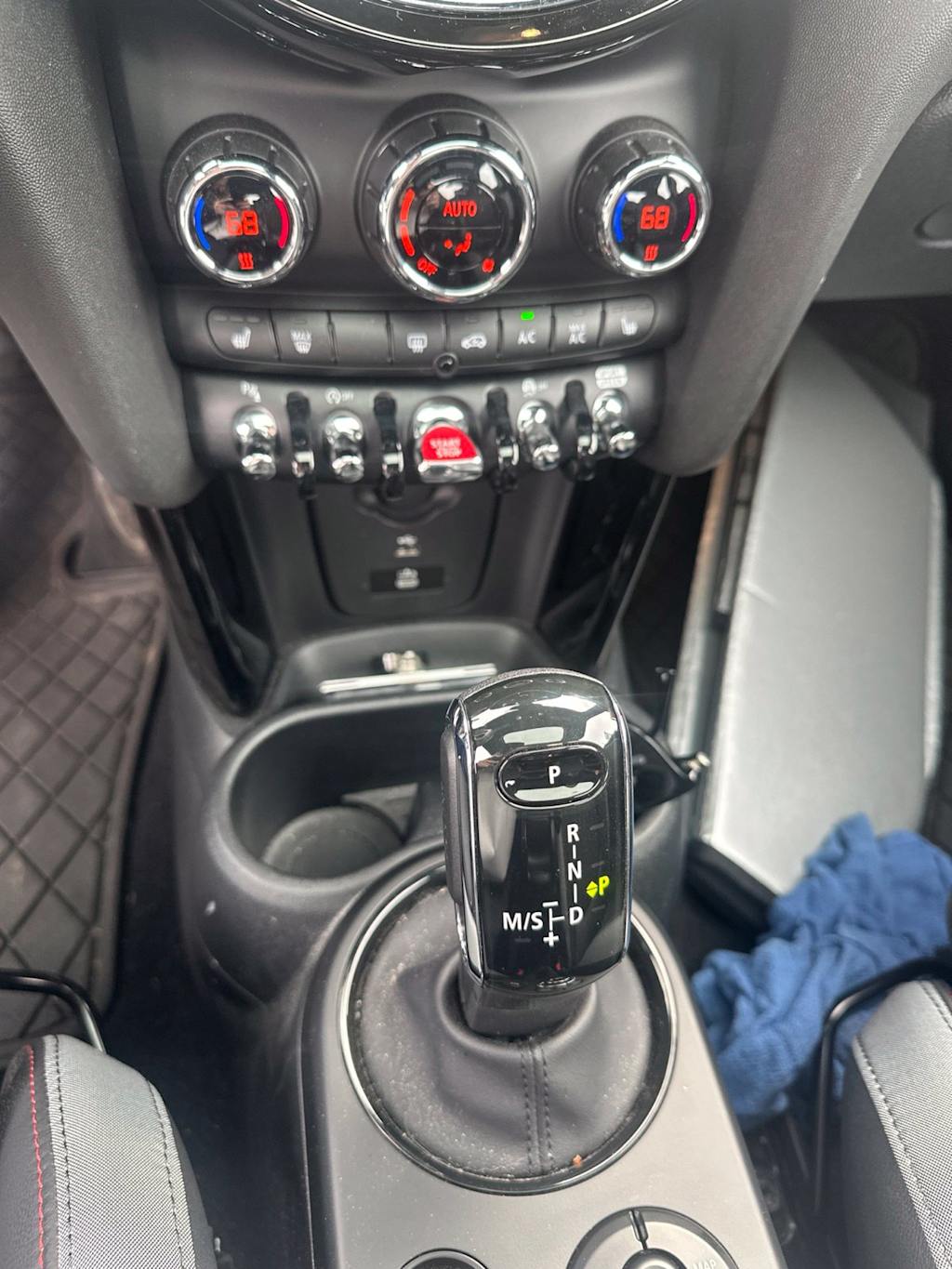 Thumbnail: 2024 MINI Cooper - 9
