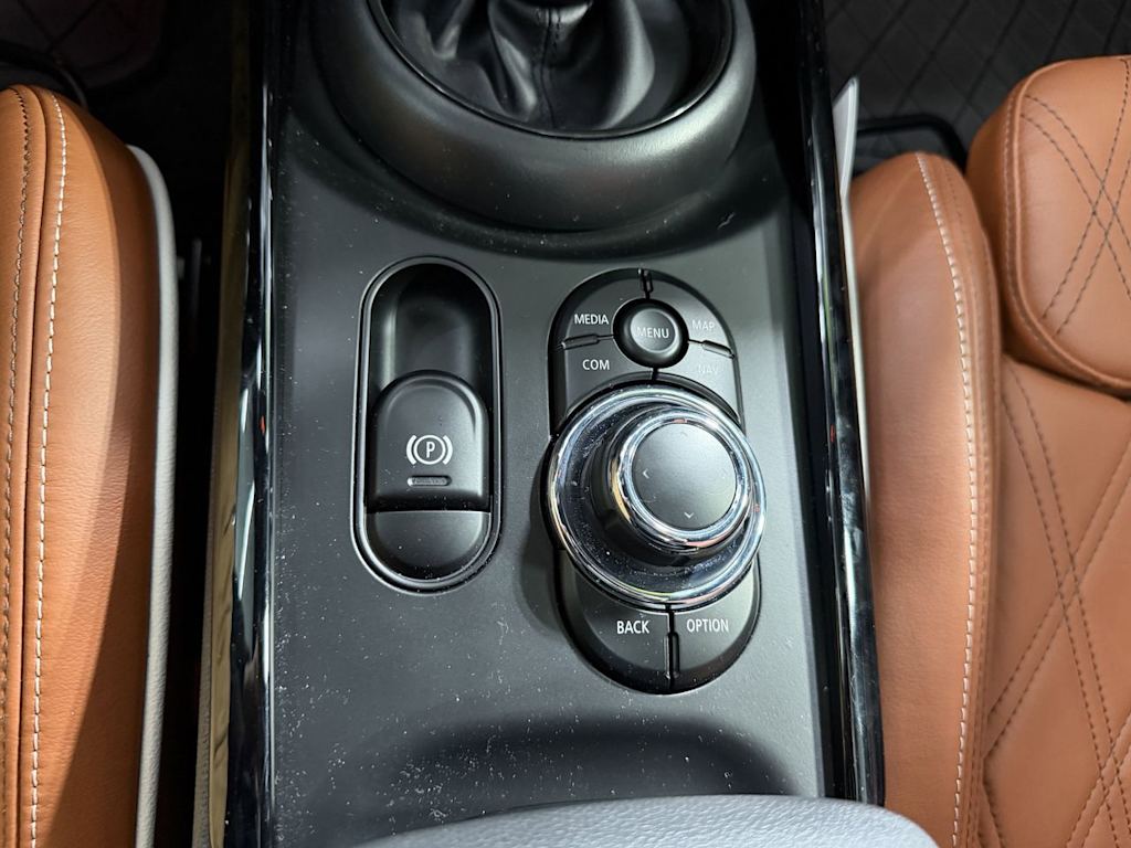 Thumbnail: 2023 MINI Cooper Clubman - 25